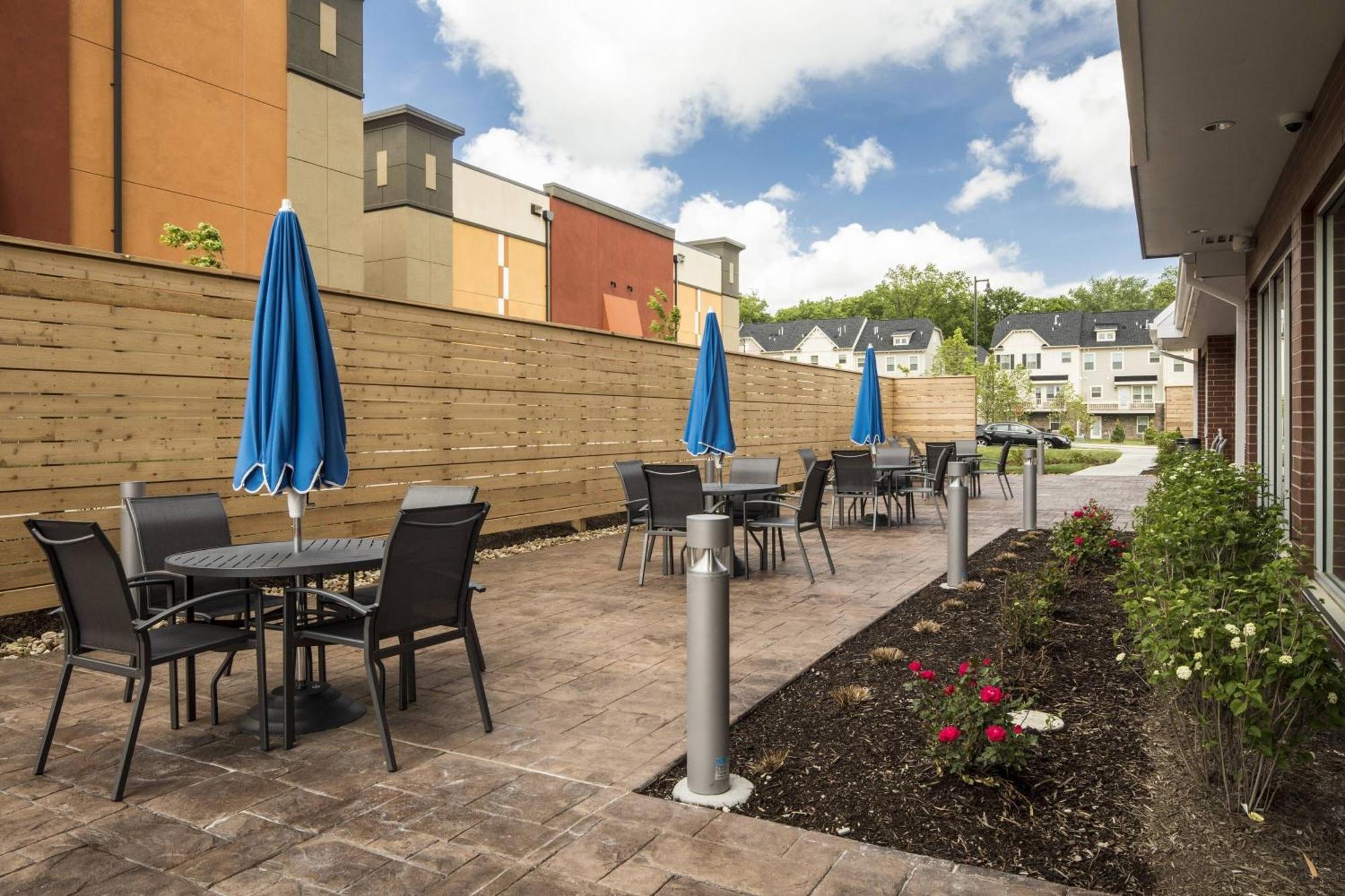 Fairfield Inn & Suites By Marriott Pittsburgh North/Mccandless Crossing McCandless Township Экстерьер фото